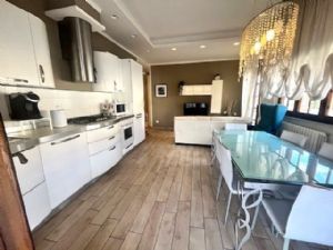 Appartamento al primo piano a Lido di Camaiore : appartamento  in affitto  Lido di Camaiore