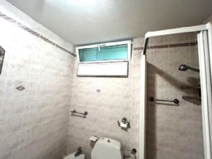 Lido di Camaiore 150 metri dal mare seminterrato C/2 : appartamento In vendita  Lido di Camaiore