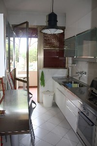 Lido di Camaiore, terzo piano con terrazza : appartamento In vendita  Lido di Camaiore